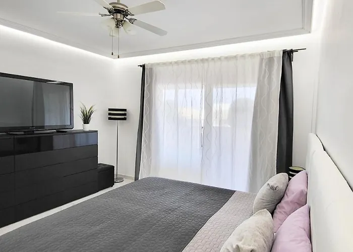 Дом отдыха Palm Duplex *