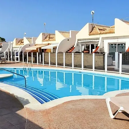 Dom wakacyjny Palm Duplex